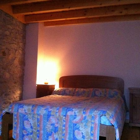 Maison De Caractere En Pierre Cal Blanic Saint Pierre dels Forcats Bagian luar foto