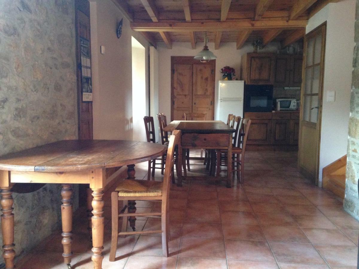 Maison De Caractere En Pierre Cal Blanic Saint Pierre dels Forcats Bagian luar foto